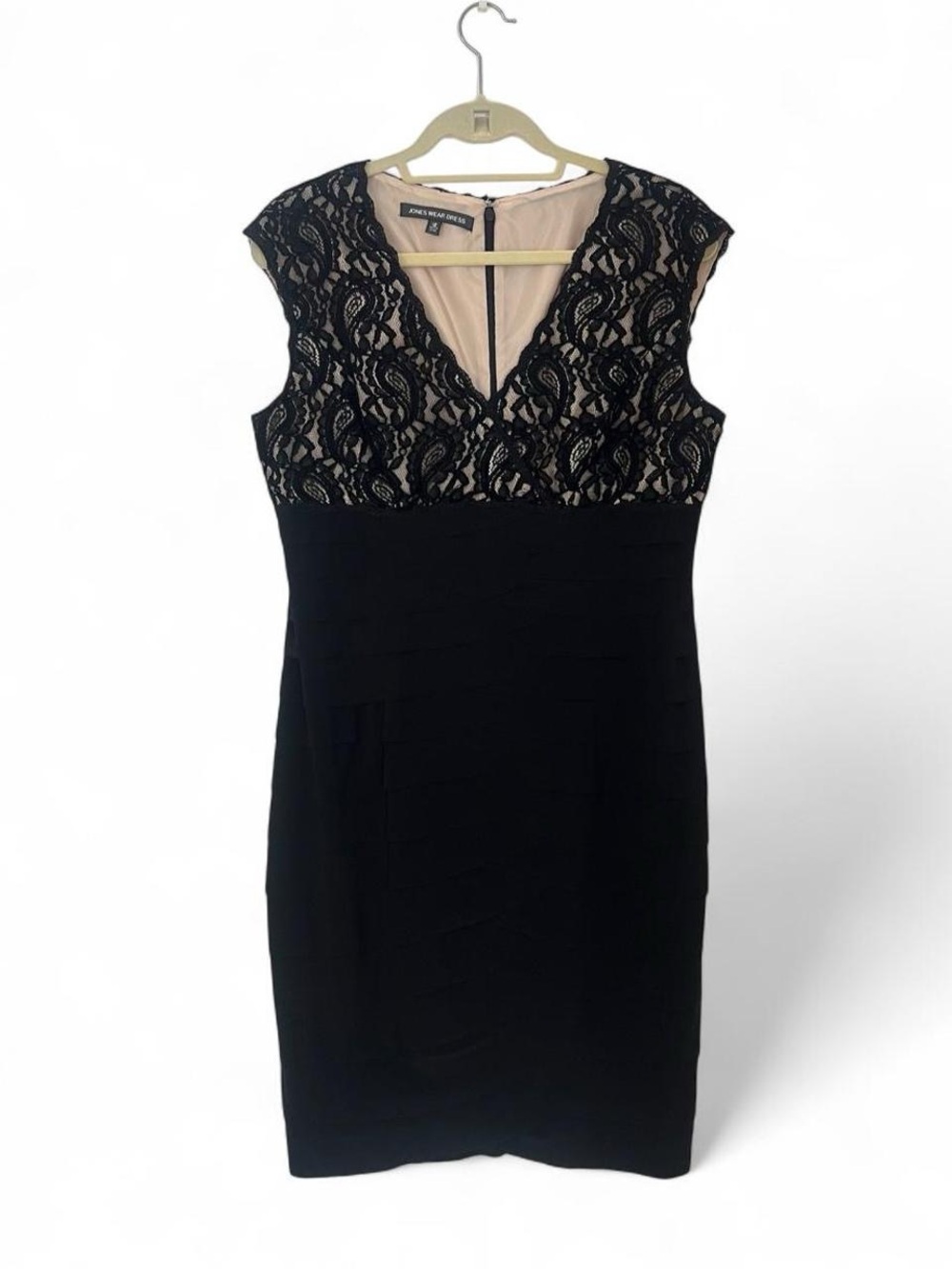 Jones Wear Dress Black Lace Sheath with a Layered Skirt